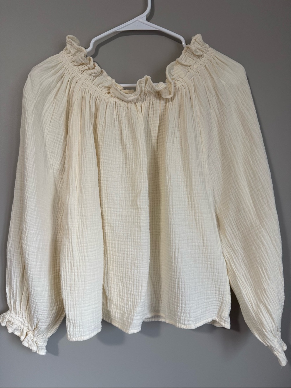 Newbury Kustom Cream Off-White Gauze Peasant Top Size Small Like New